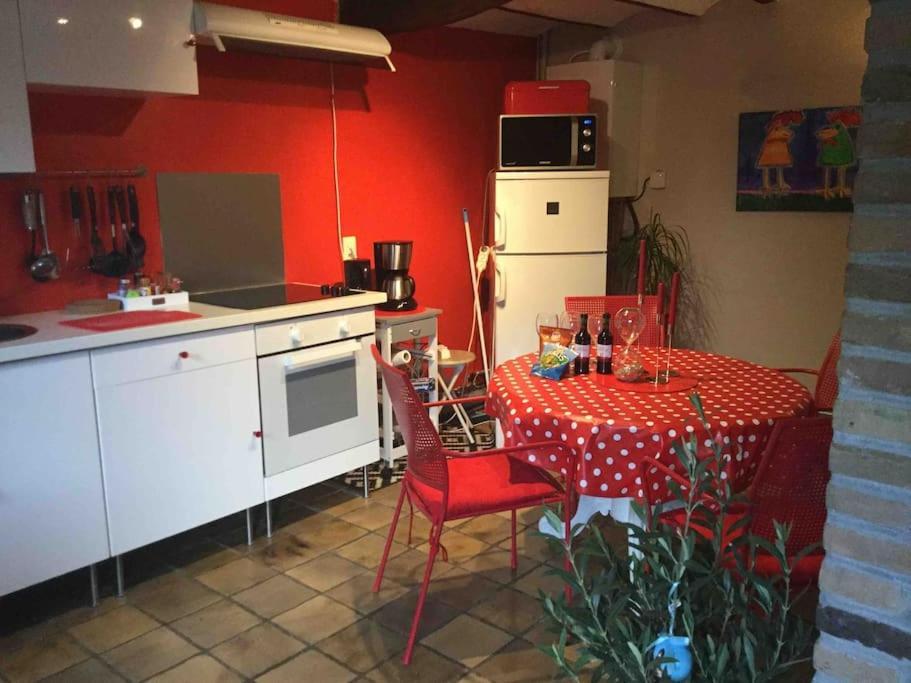 La Petite Maison Montleban Buitenkant foto